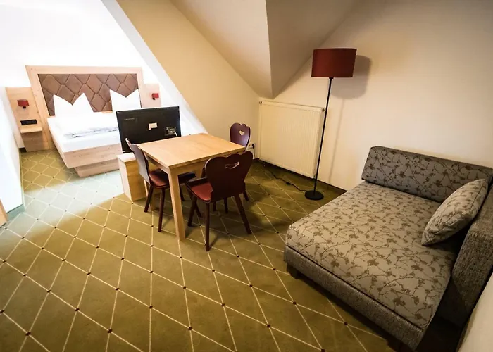 Herberg Hohenester &