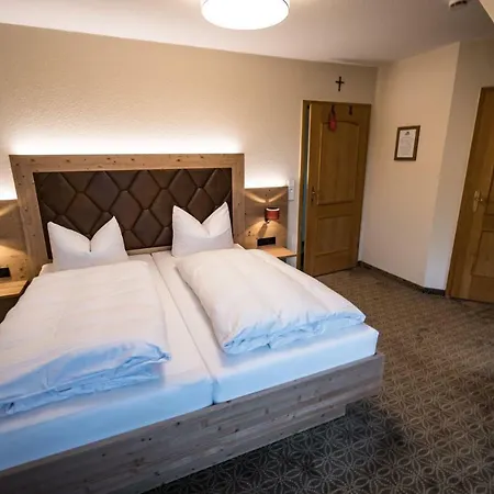 Hohenester Gasthaus&hotel 3*